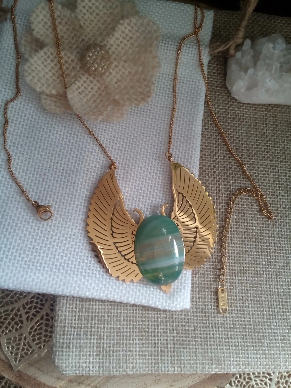 Collier grand scarabée ailé avec pierre d'agate verte naturelle – photo 6